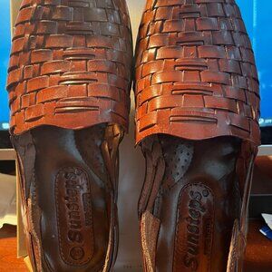 Sun Steps men's 8.5 hand woven leather loafers